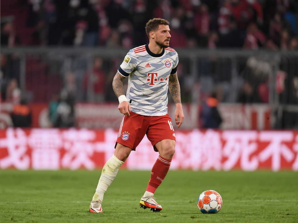 的欢呼声中 的欢呼声中