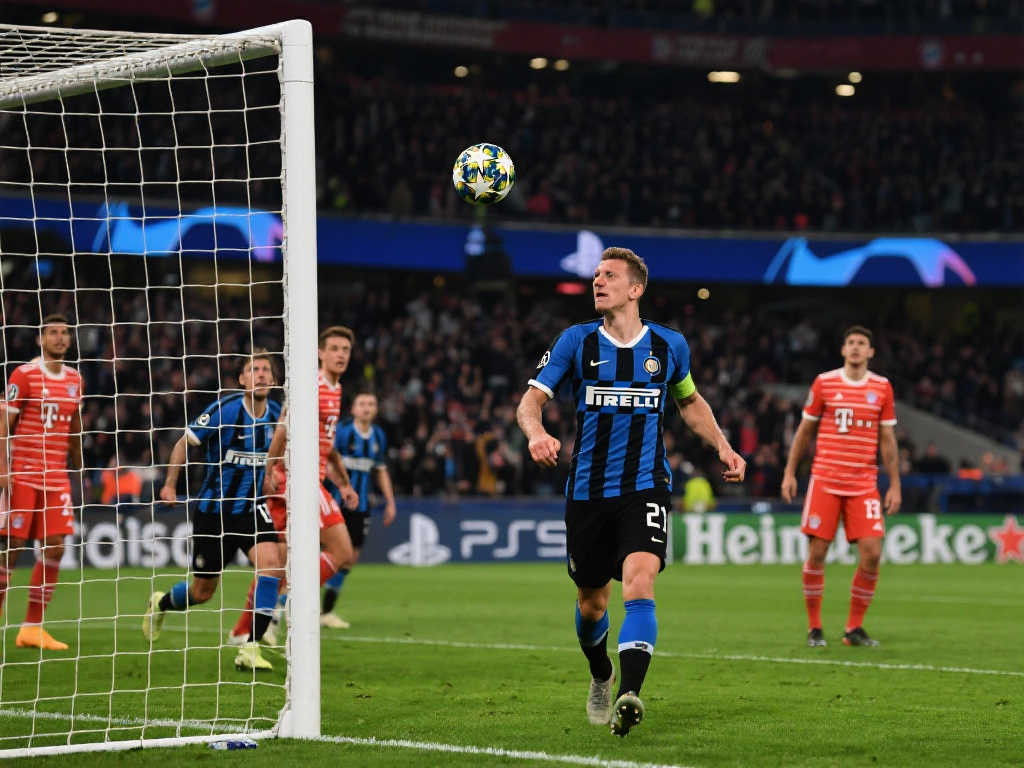 更是对精神 更是对精神