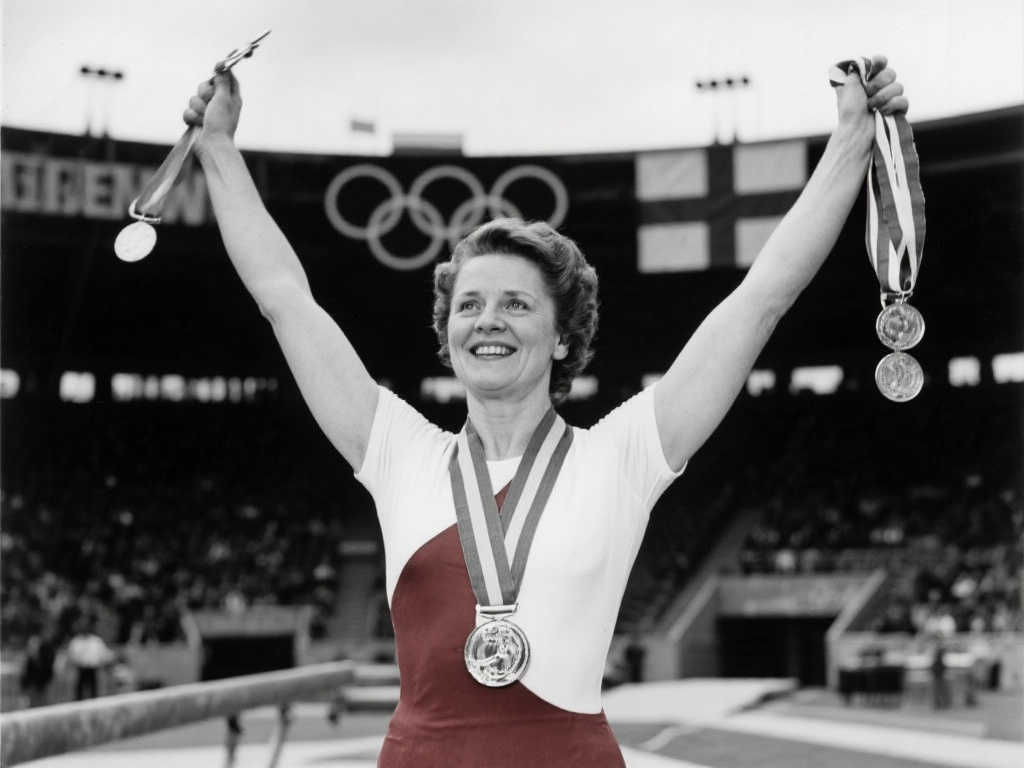 以绝对的优 以绝对的优